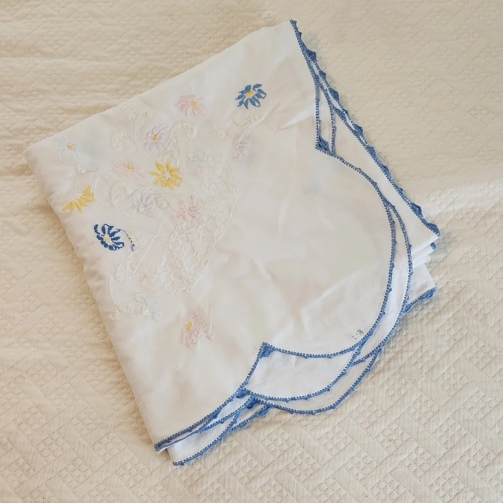 Vintage table cloth